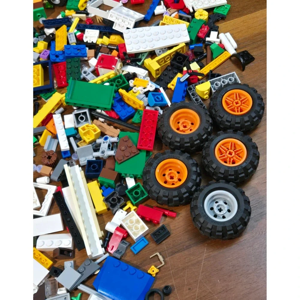 Lego Bulk Lot 4.5lbs Mixed Bricks Wheels Windows Ladders City Technic Parts